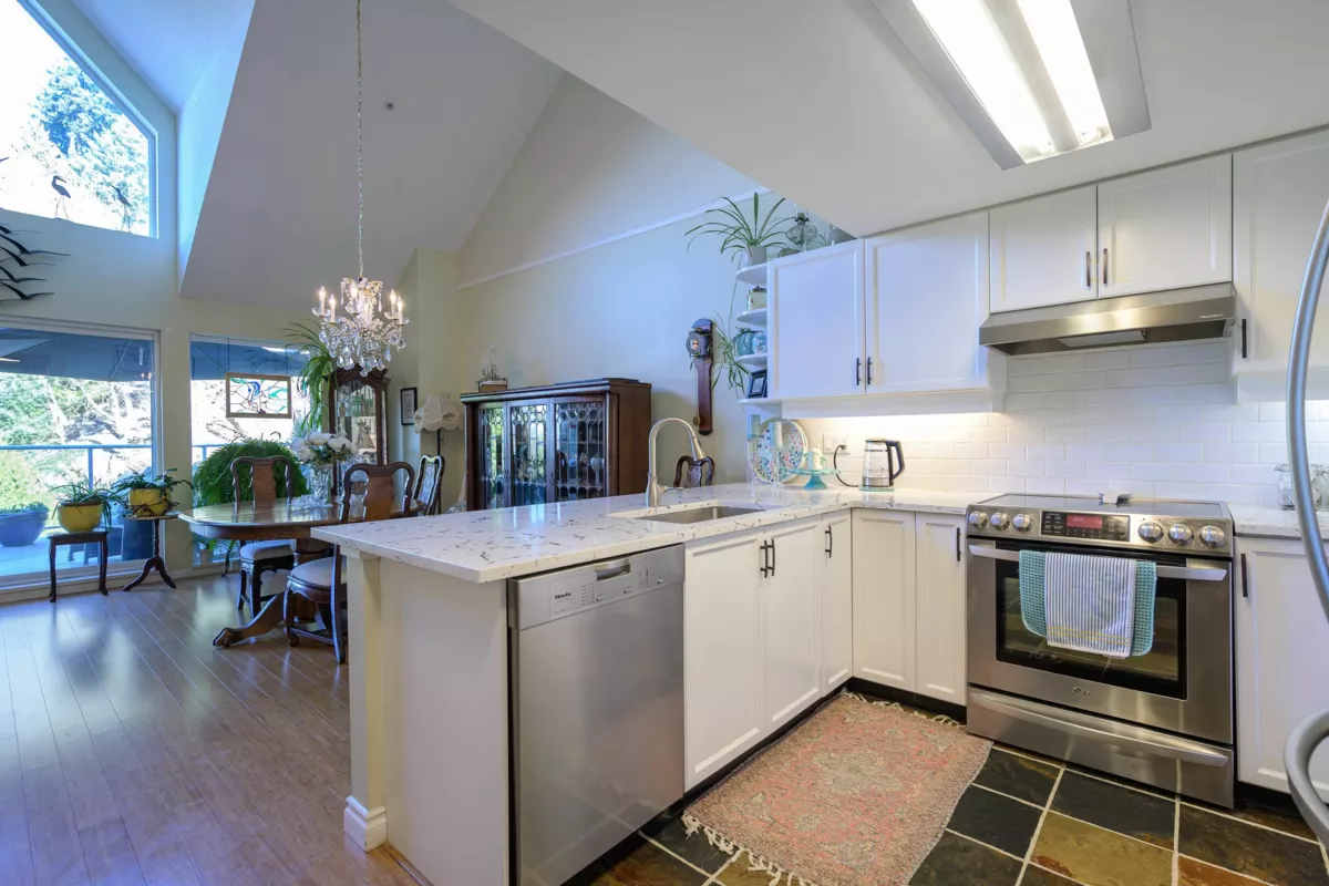 Basement Recreation Room Photo of 320 1120 Tsatsu Shores Drive, Tsawwassen, BC