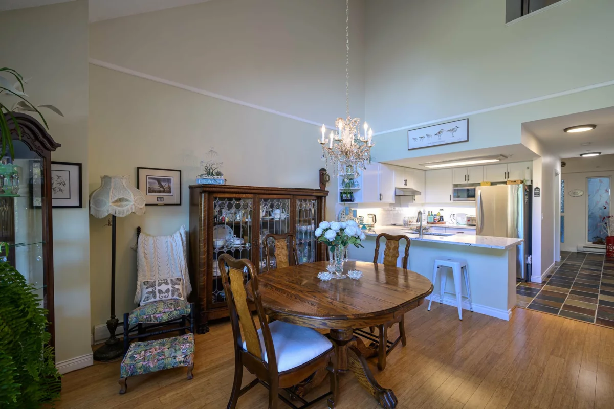 Powder Room Photo of 320 1120 Tsatsu Shores Drive, Tsawwassen, BC