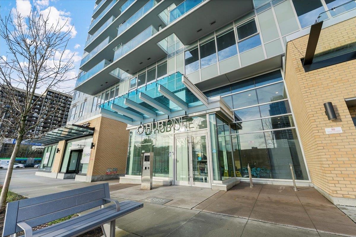 Staircase Photo of 1212 13615 Fraser Highway, Surrey, BC