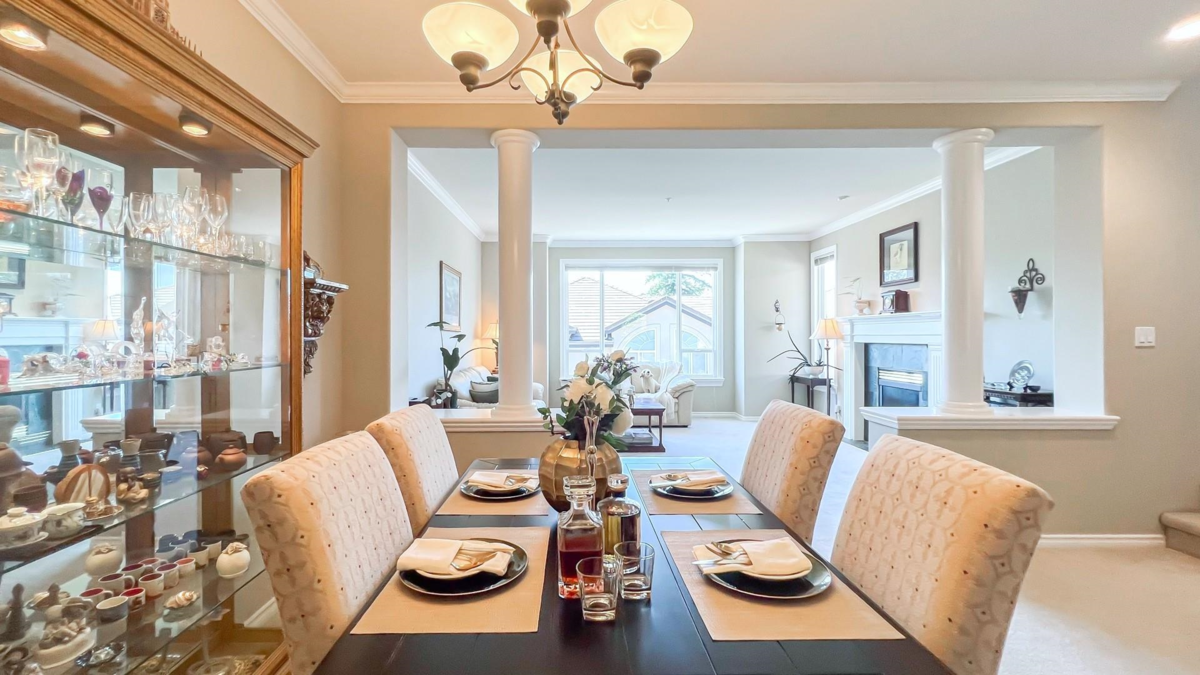 Family Room Photo of 86 678 Citadel Drive, Port Coquitlam, BC