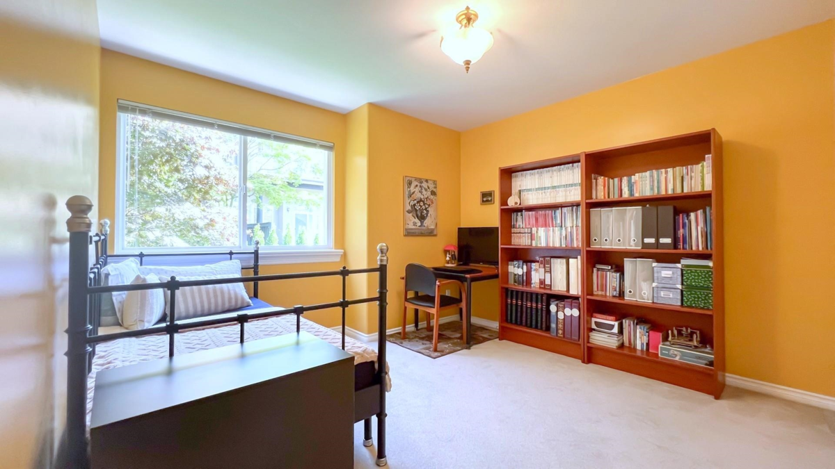 Guest Bathroom Photo of 86 678 Citadel Drive, Port Coquitlam, BC