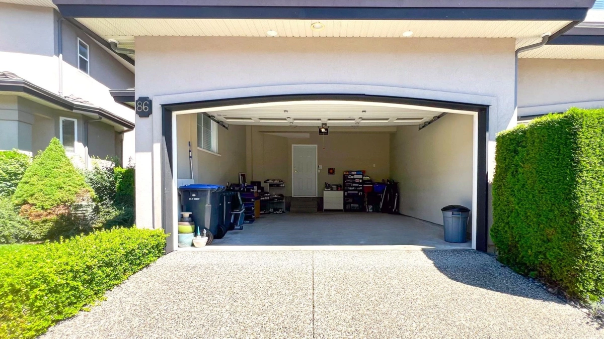 Staircase Photo of 86 678 Citadel Drive, Port Coquitlam, BC