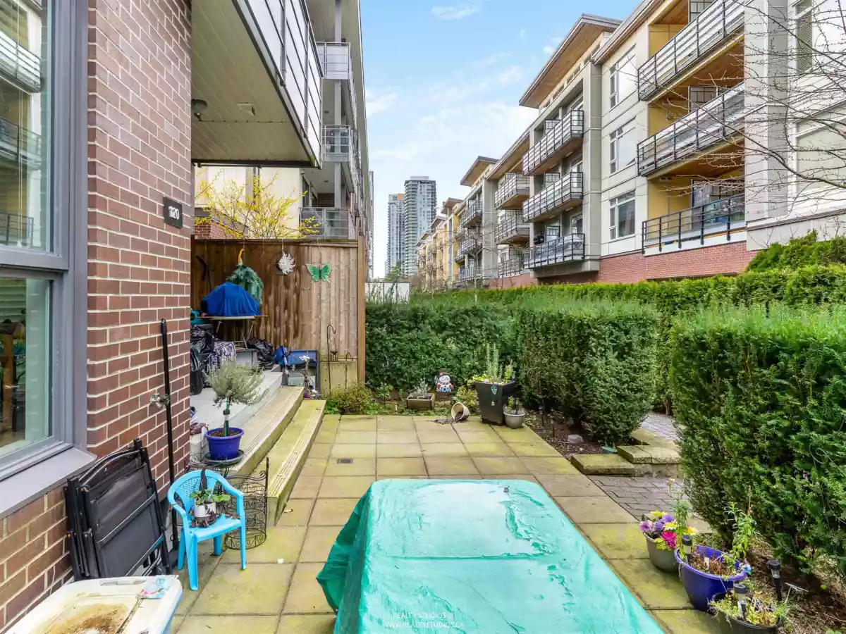 Breakfast Nook Photo of 120 5355 Lane Street, Burnaby, BC