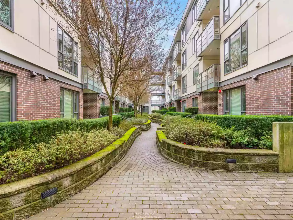 Dining Area Photo of 120 5355 Lane Street, Burnaby, BC