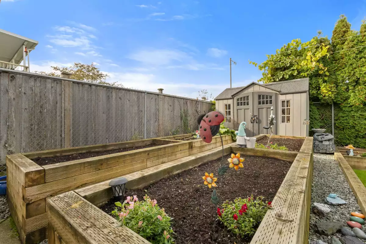 Fitness Center Photo Near 3273 Deertrail Drive, Abbotsford, BC