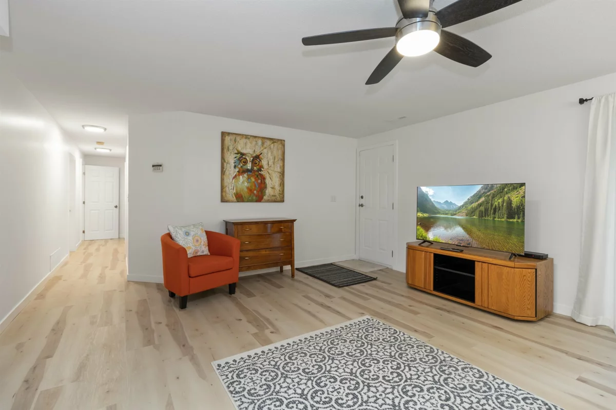 Front Yard Photo of 3273 Deertrail Drive, Abbotsford, BC