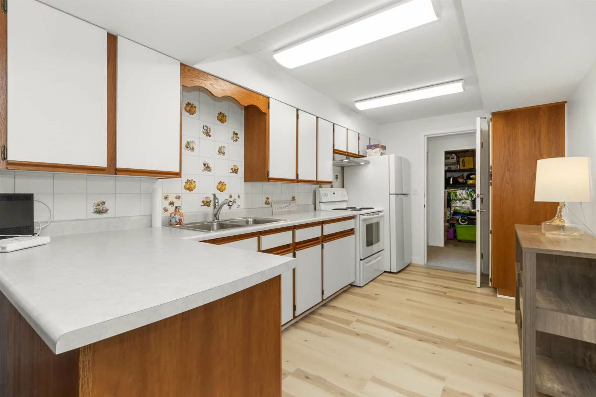 Outdoor Deck Photo of 3273 Deertrail Drive, Abbotsford, BC