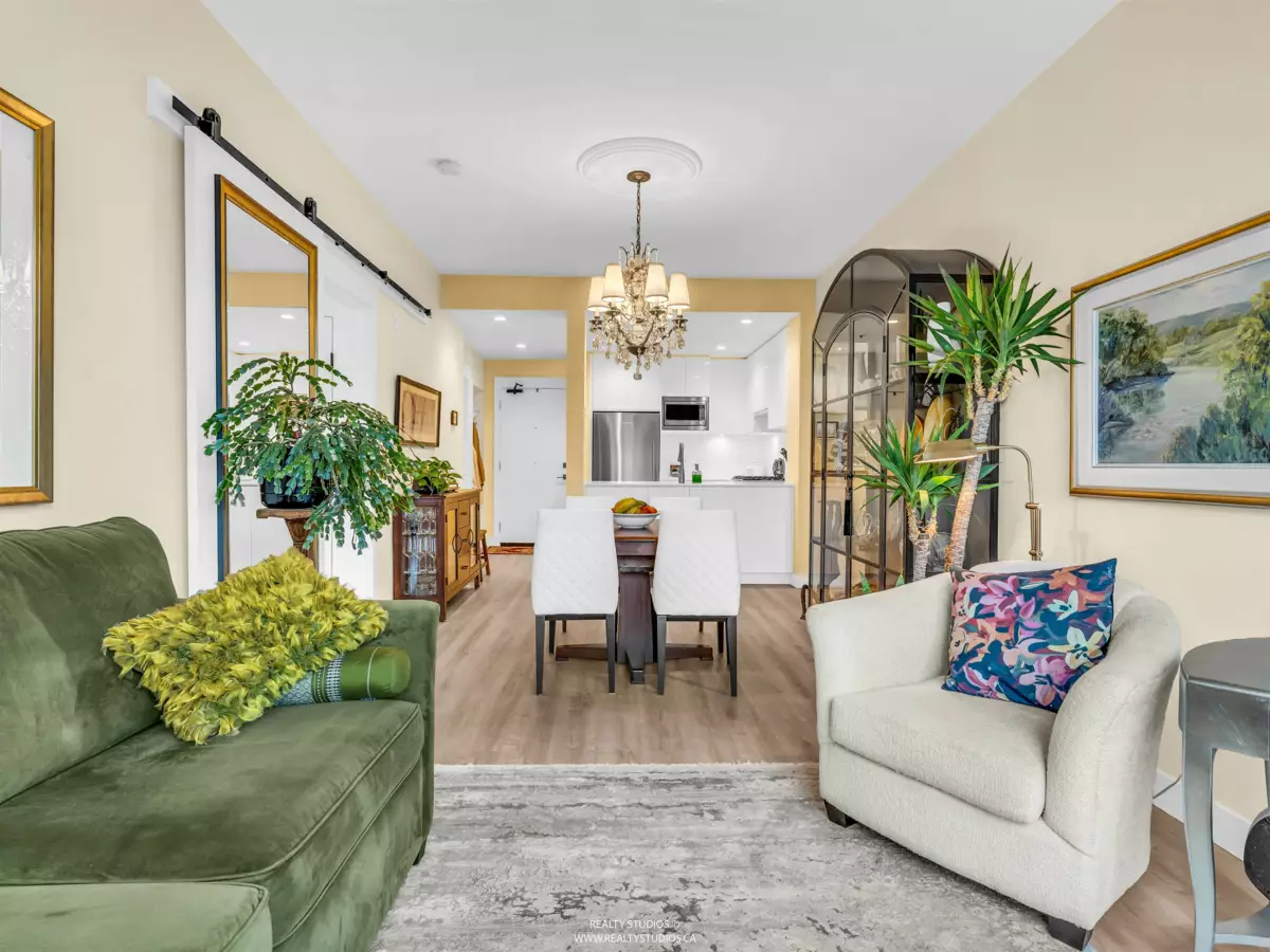 Backyard Photo of 206 715 W 15th Street, North Vancouver, BC