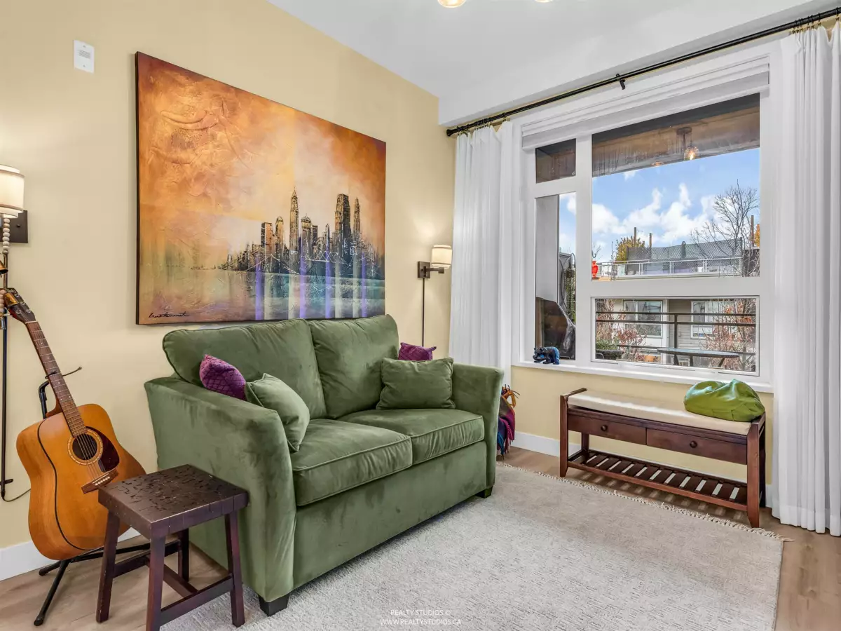 Bedroom 2 Photo of 206 715 W 15th Street, North Vancouver, BC