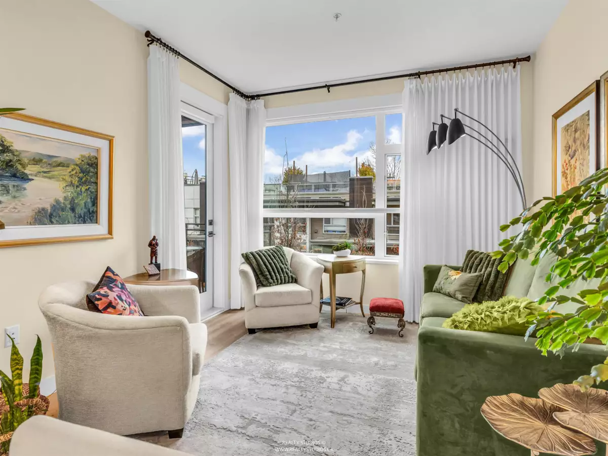 Garage Interior Photo of 206 715 W 15th Street, North Vancouver, BC