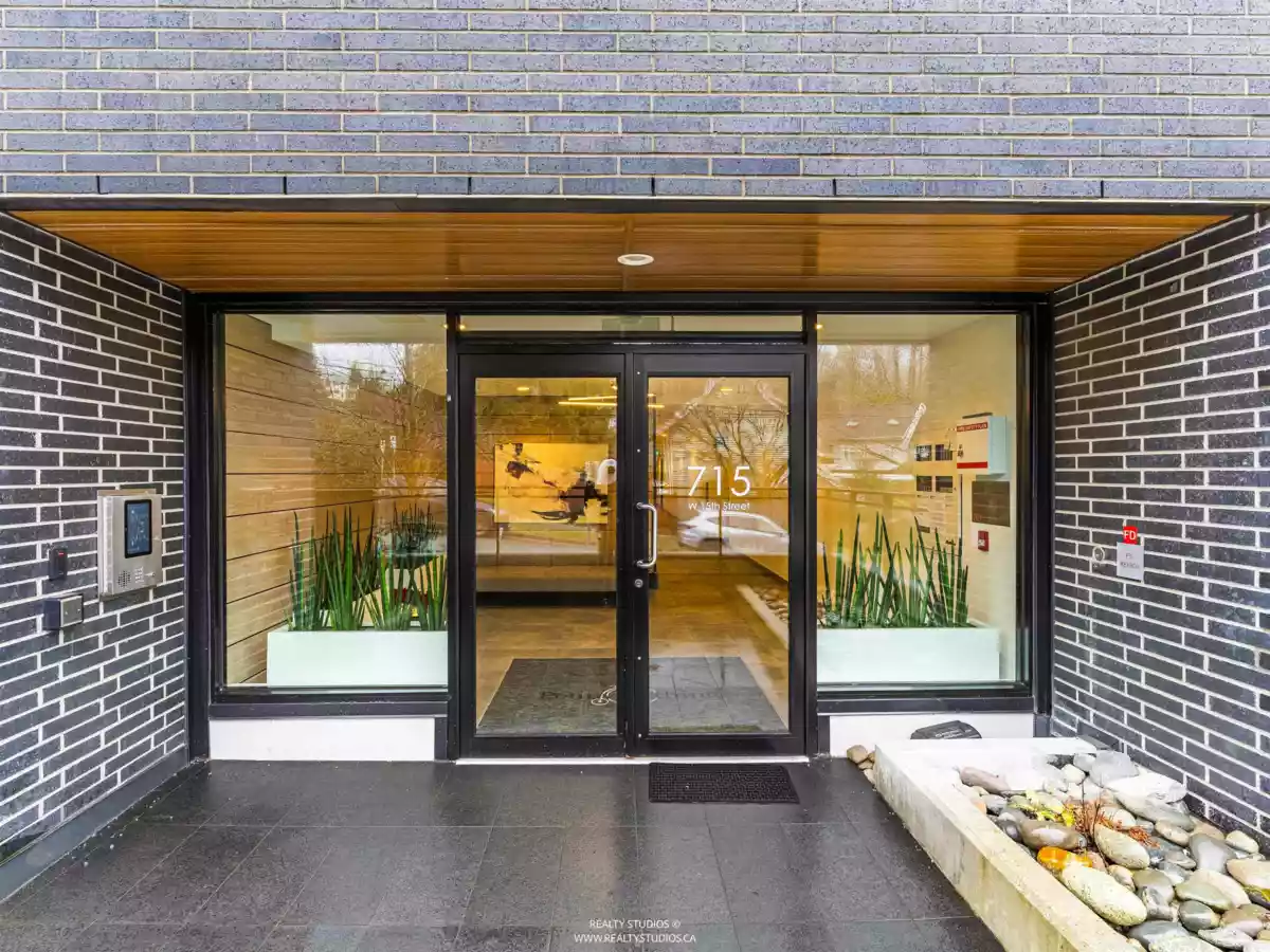Kitchen Photo of 206 715 W 15th Street, North Vancouver, BC