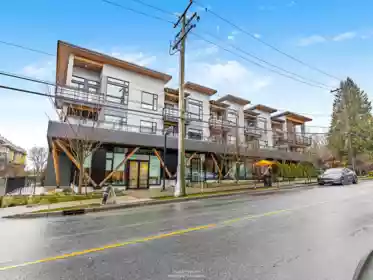 206 715 W 15th Street, North Vancouver, BC, North Vancouver — Apartment/Condo for sale