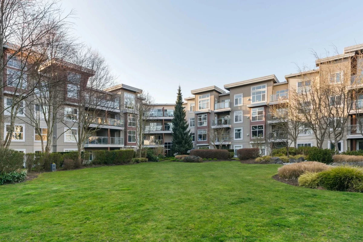 Front Yard Photo of 104 5700 Andrews Road, Richmond, BC