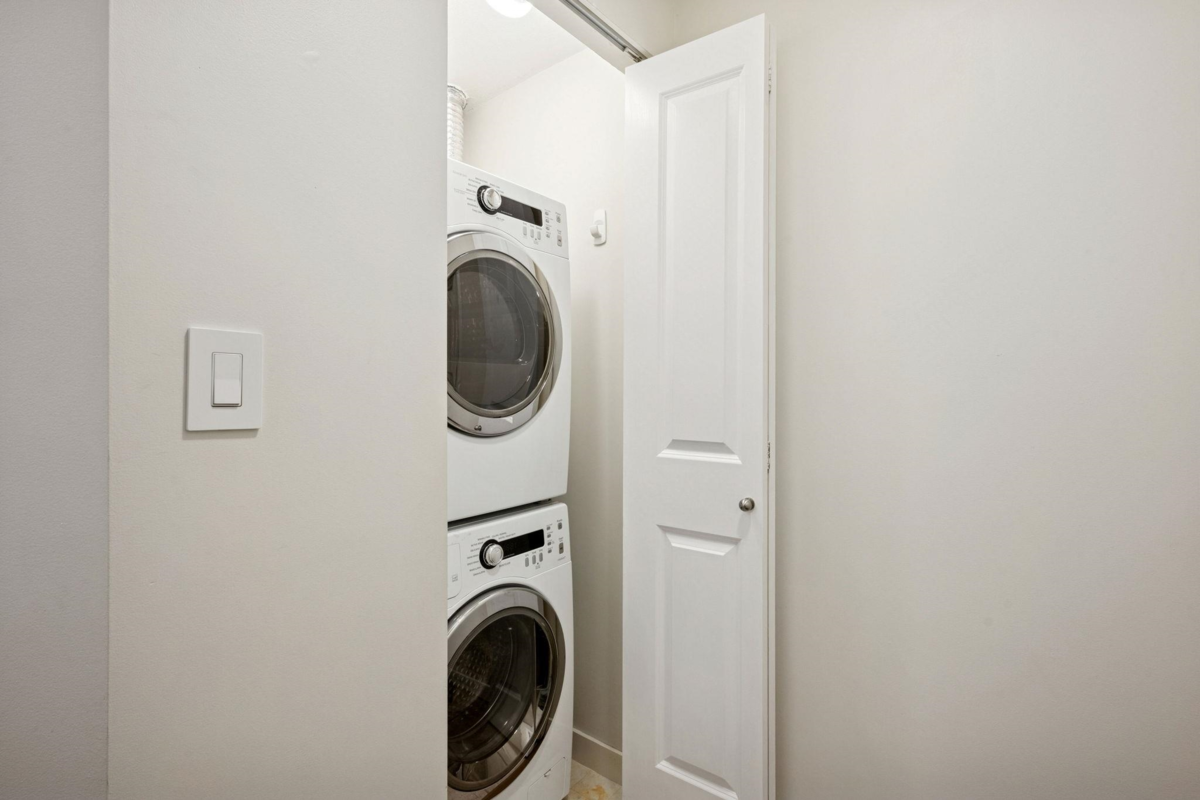 Mudroom Photo of 104 5700 Andrews Road, Richmond, BC