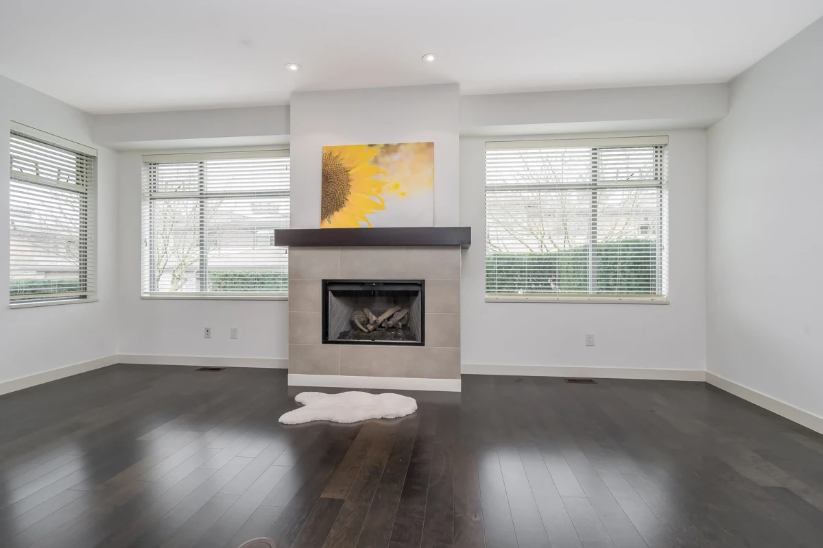Family Room Photo of 38 2603 162 Street, Surrey, BC