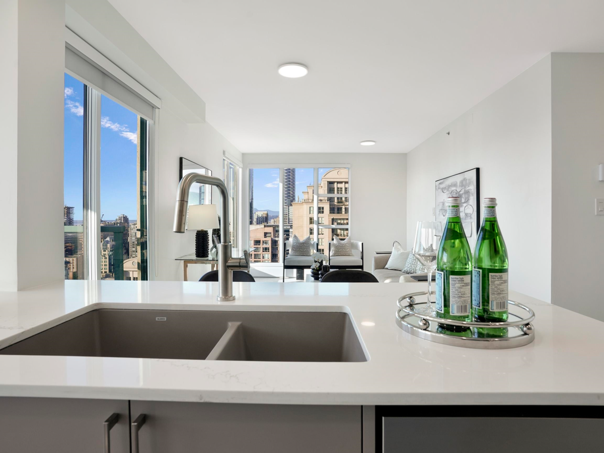 Bedroom 4 Photo of 3309 939 Homer Street, Vancouver, BC