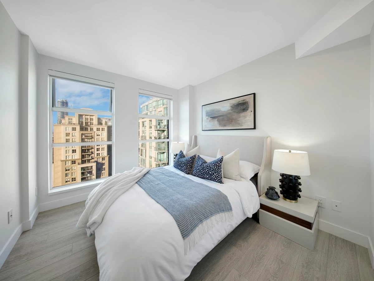 Breakfast Nook Photo of 3309 939 Homer Street, Vancouver, BC