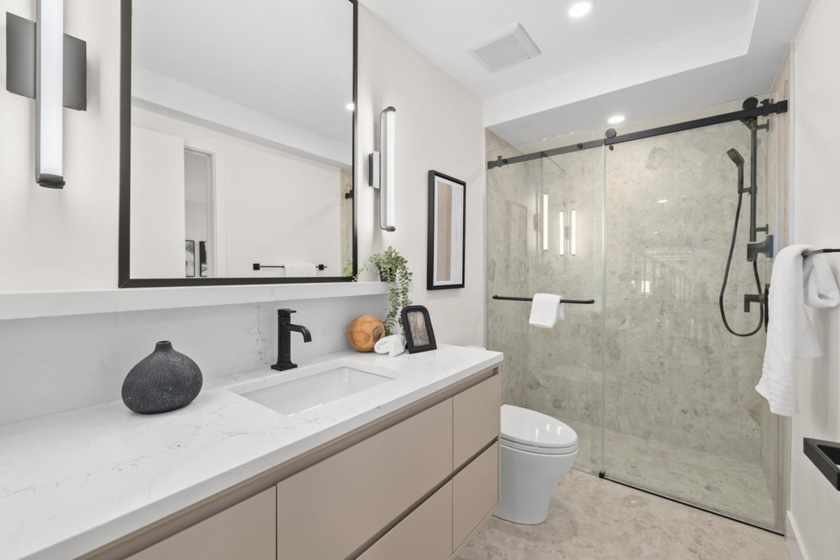 Basement Recreation Room Photo of 2438 W 49 Avenue, Vancouver, BC