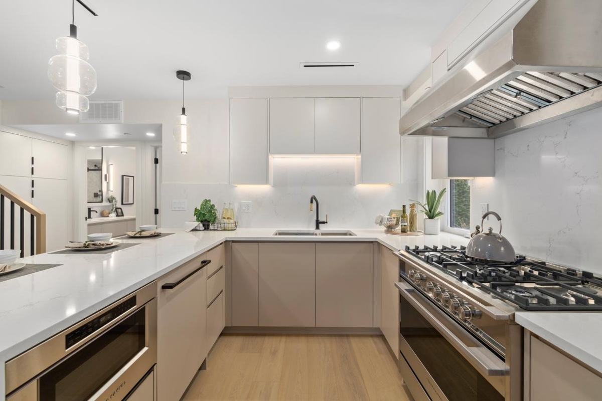 Bedroom 3 Photo of 2438 W 49 Avenue, Vancouver, BC