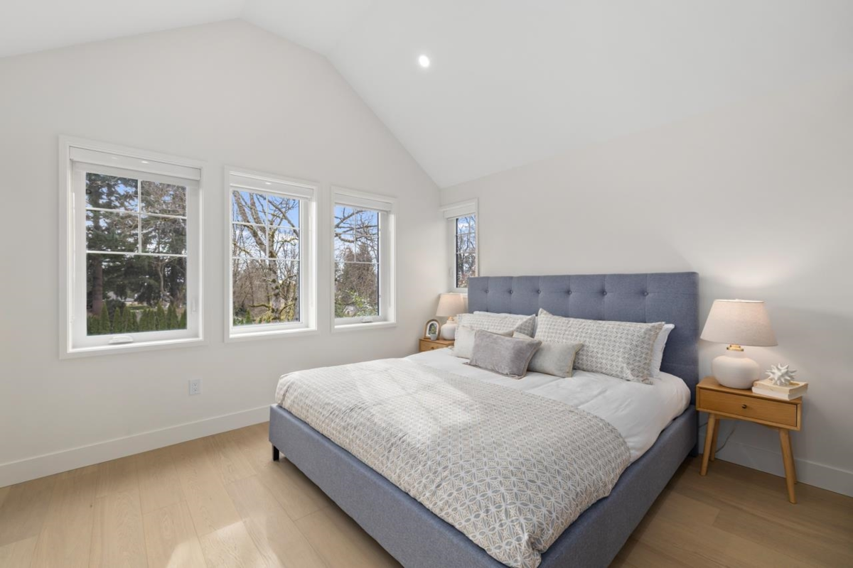 Hallway Photo of 2438 W 49 Avenue, Vancouver, BC