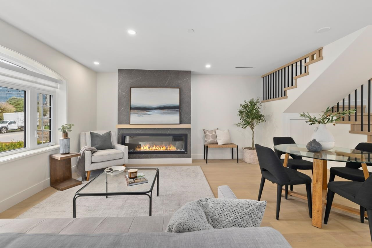 Living Room Photo of 2438 W 49 Avenue, Vancouver, BC