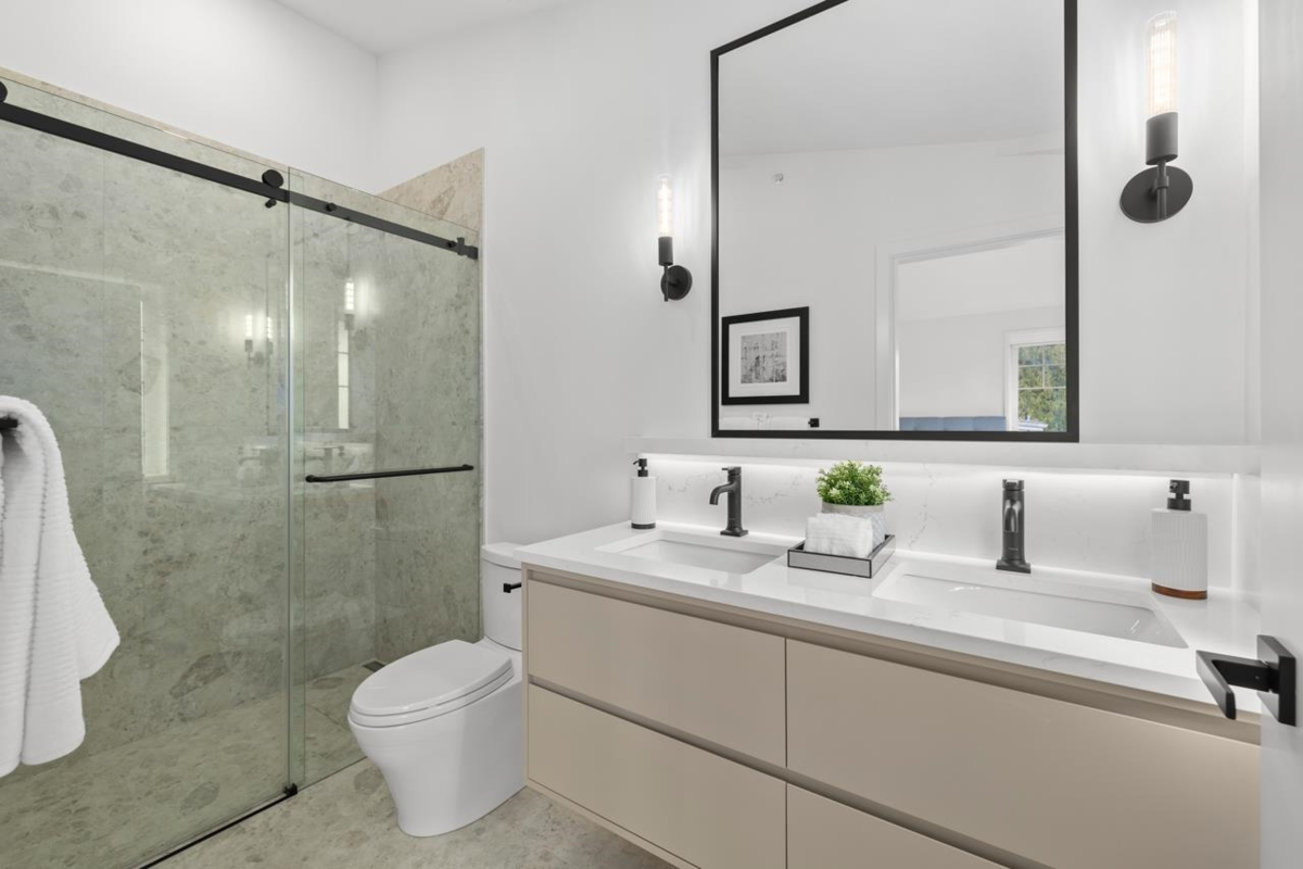 Outdoor Patio Photo of 2438 W 49 Avenue, Vancouver, BC