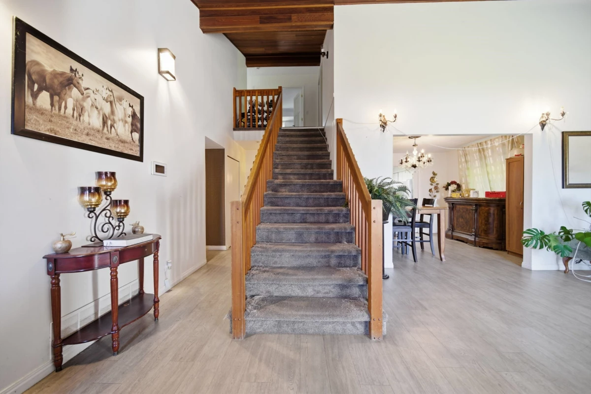 Dining Area Photo of 34949 Everett Drive, Abbotsford, BC