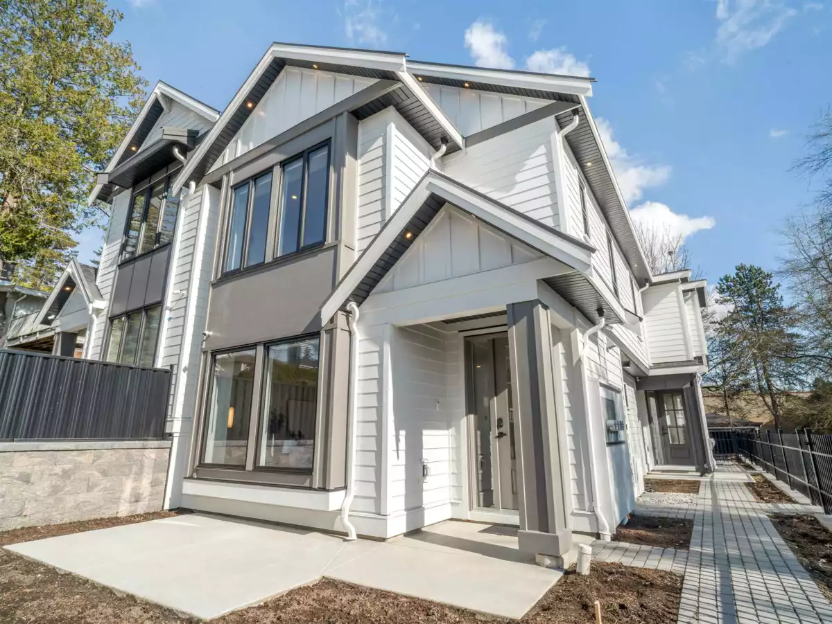 Backyard Photo of 104 359 Laval Street, Coquitlam, BC