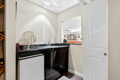 Hot Tub / Spa Photo of 15 788 Citadel Drive, Port Coquitlam, BC