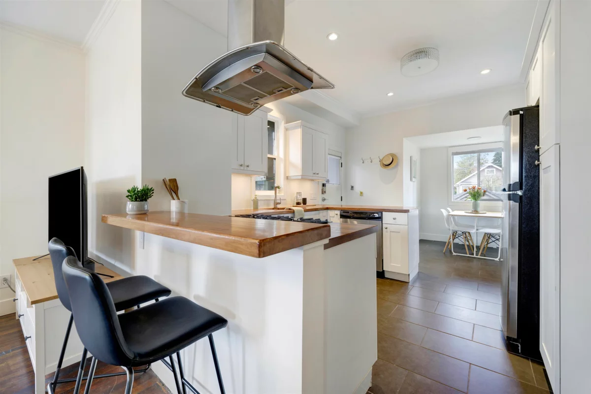 Breakfast Nook Photo of 1923 E 1st Avenue, Vancouver, BC