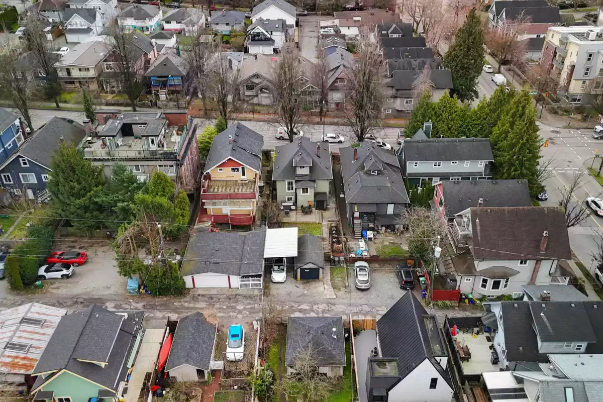 Outdoor Patio Photo of 1923 E 1st Avenue, Vancouver, BC