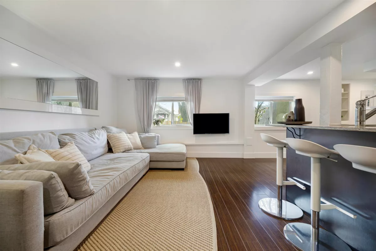 Street View Photo of 1923 E 1st Avenue, Vancouver, BC