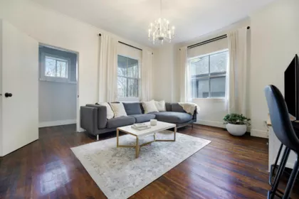 1923 E 1st Avenue, Vancouver, BC