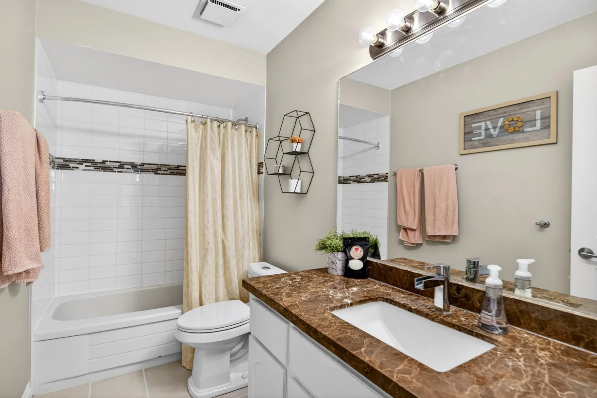 Loft / Bonus Room Photo of 205 1180 Falcon Drive, Coquitlam, BC