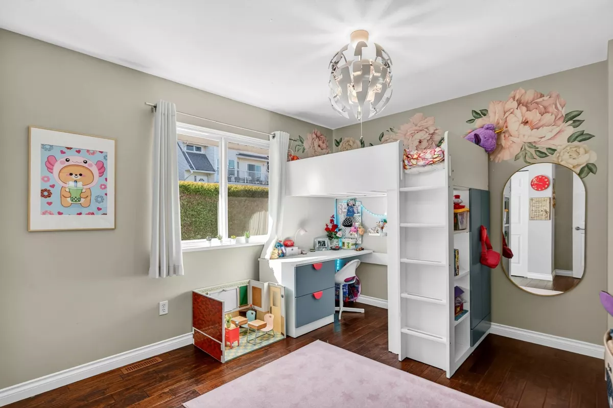 Office / Den Photo of 205 1180 Falcon Drive, Coquitlam, BC