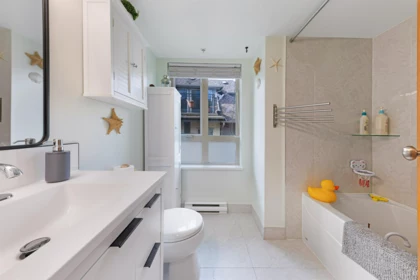 Guest Bathroom Photo of 10 4055 Pender Street, Burnaby, BC