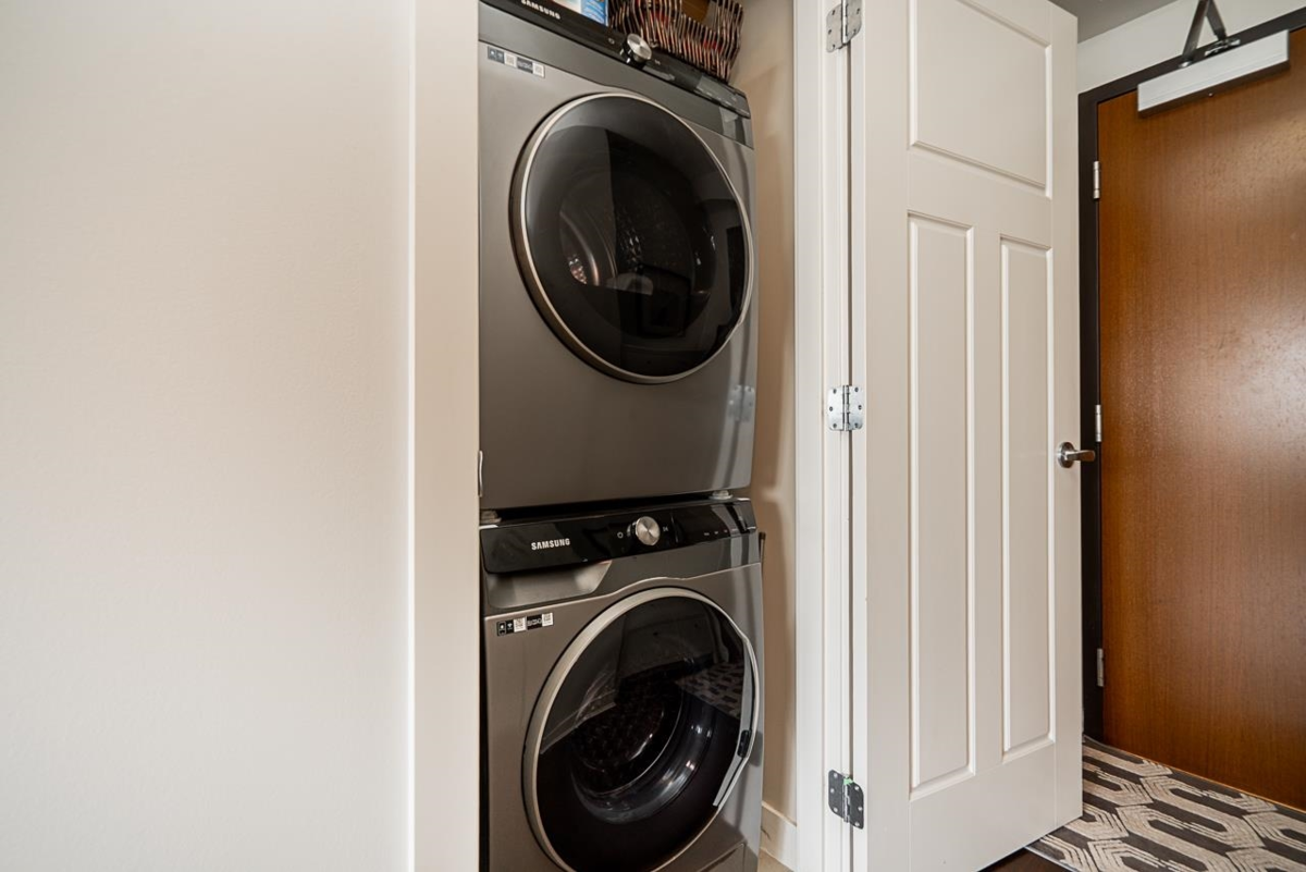 Loft / Bonus Room Photo of 2605 2978 Glen Drive, Coquitlam, BC