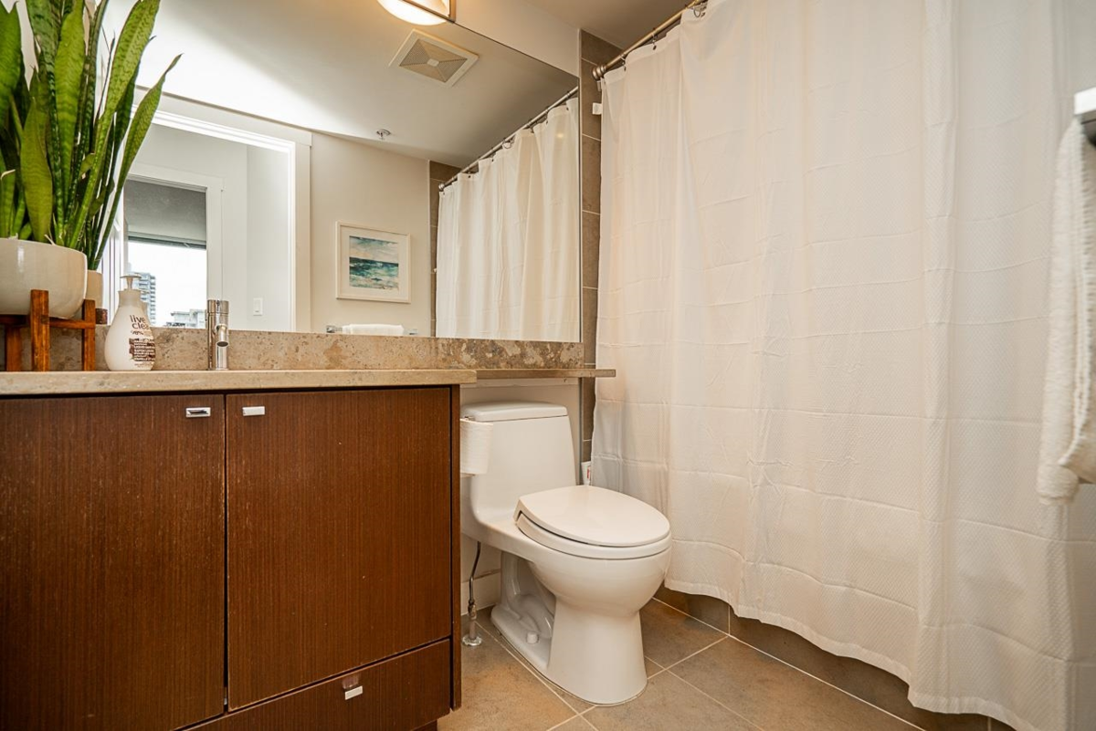 Office / Den Photo of 2605 2978 Glen Drive, Coquitlam, BC