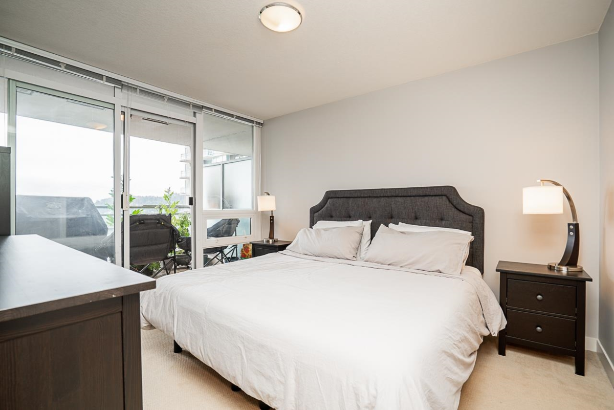 Primary Bathroom Photo of 2605 2978 Glen Drive, Coquitlam, BC