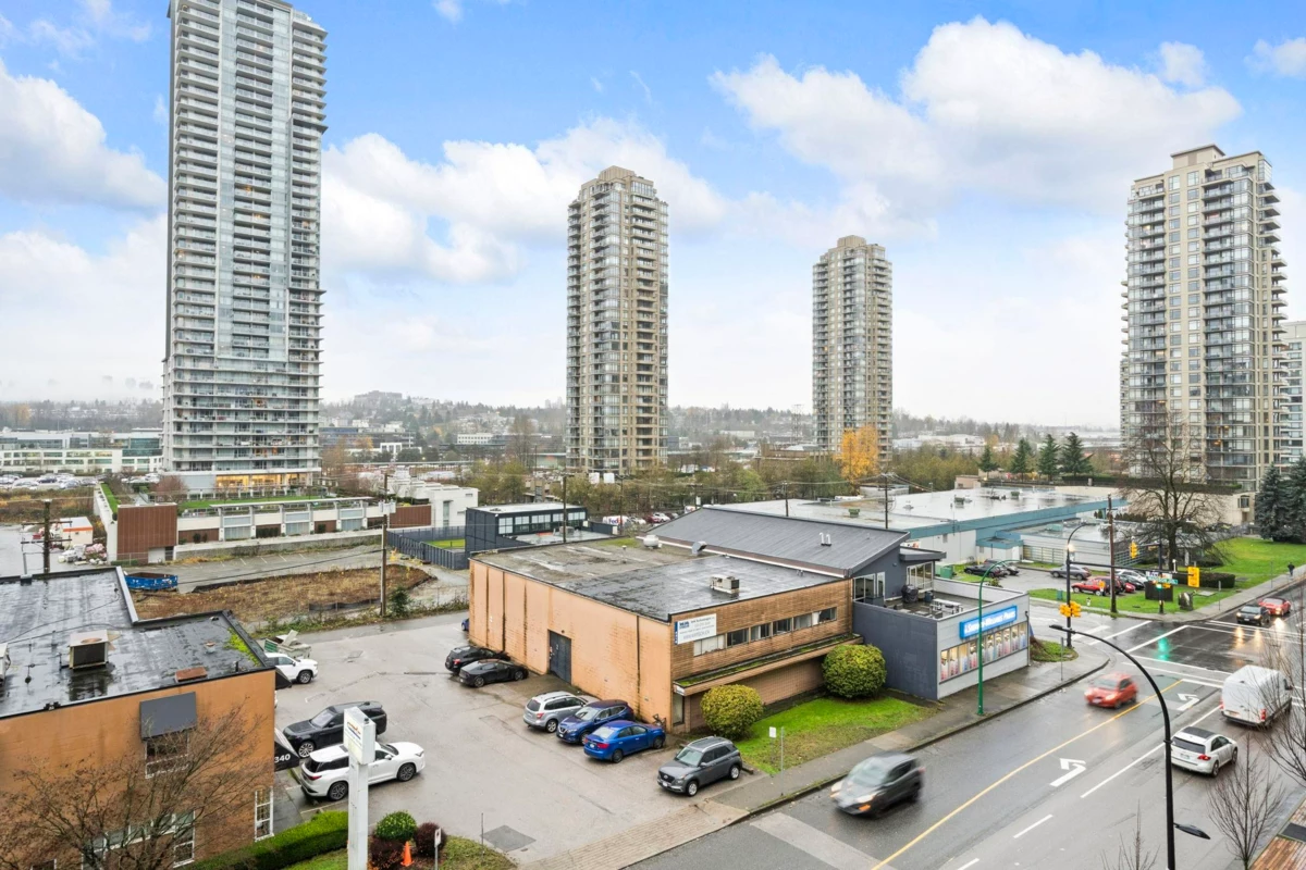 Staircase Photo of 511 2188 Madison Avenue, Burnaby, BC