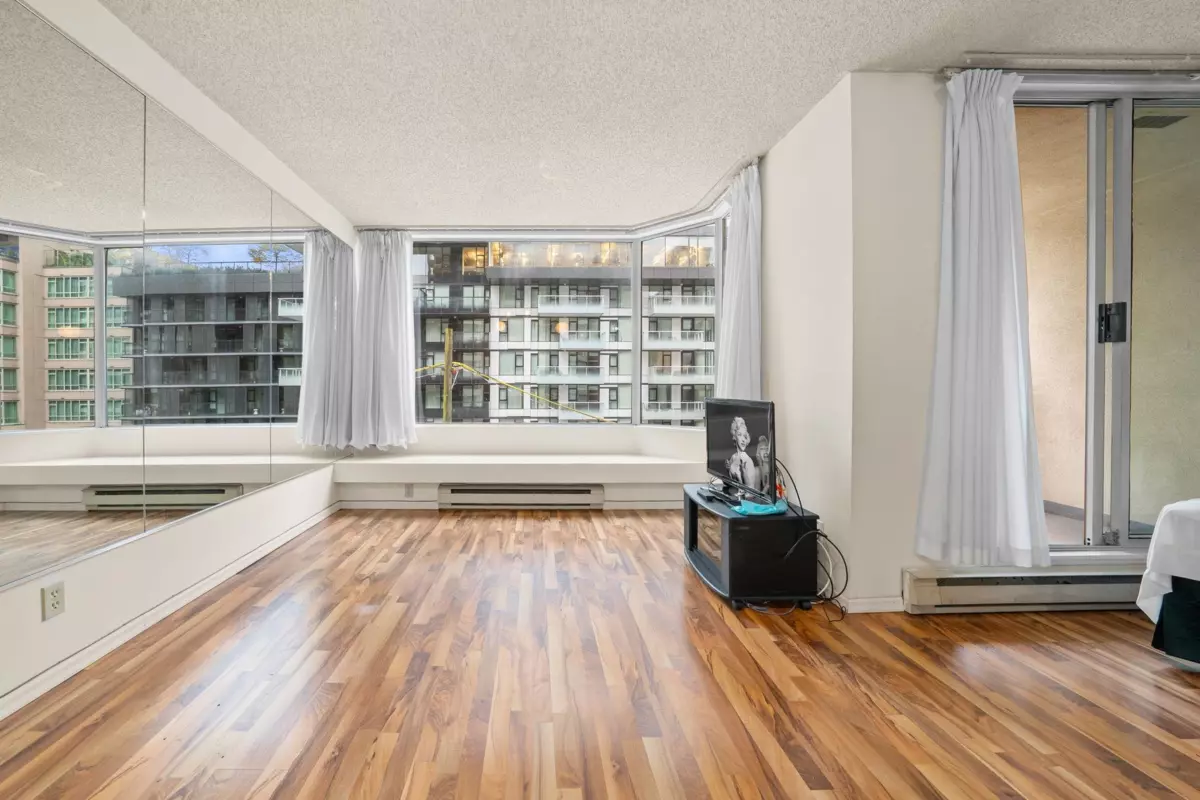Exterior Rear Photo of 307 1330 Hornby Street, Vancouver, BC