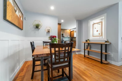 Breakfast Nook Photo of 9728 Heather Street, Chilliwack, BC