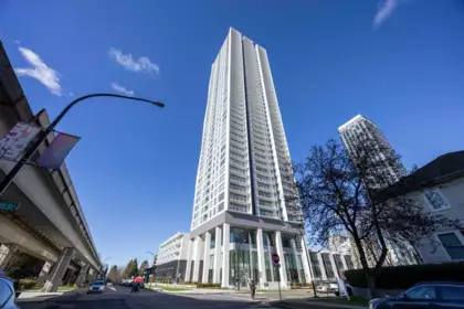 2702 6087 Wilson Avenue, Burnaby, BC, Burnaby — Apartment/Condo for sale