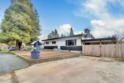 32140 Bueckert Avenue, Mission, BC, Mission — Single Family Residence for sale