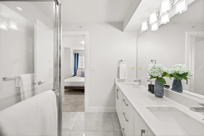 Entry Foyer Photo of 23 19631 55a Avenue, Langley, BC