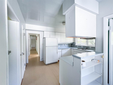 Breakfast Nook Photo of 4922 Queensland Road, Vancouver, BC