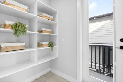 Basement Recreation Room Photo of 16717 25a Avenue, Surrey, BC