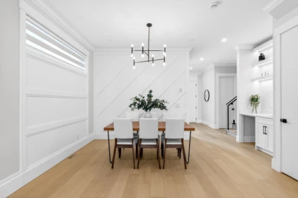 Breakfast Nook Photo of 16717 25a Avenue, Surrey, BC