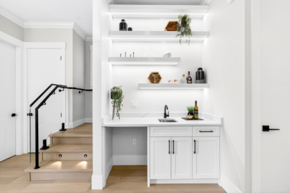 Kitchen Photo of 16717 25a Avenue, Surrey, BC
