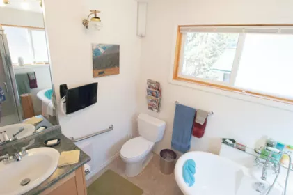 Primary Bathroom Photo of 11 13660 Forest Service Road, Hope, BC